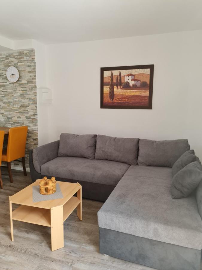Ferienwohnung Trifkovic 3 เอมเดน ภายนอก รูปภาพ